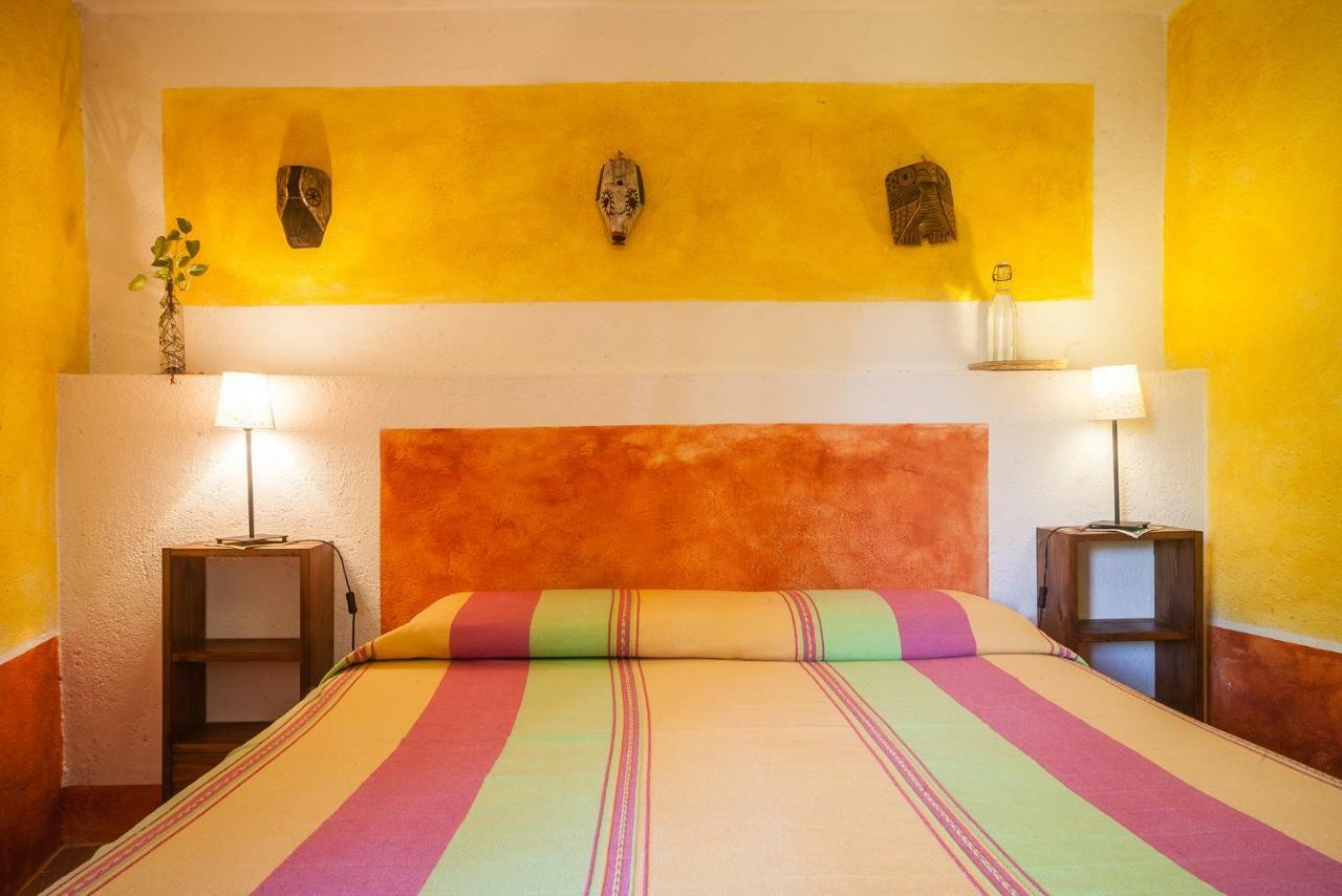 Bed and Breakfast La Fattoria Di Nonna Eugenia Леричі Екстер'єр фото