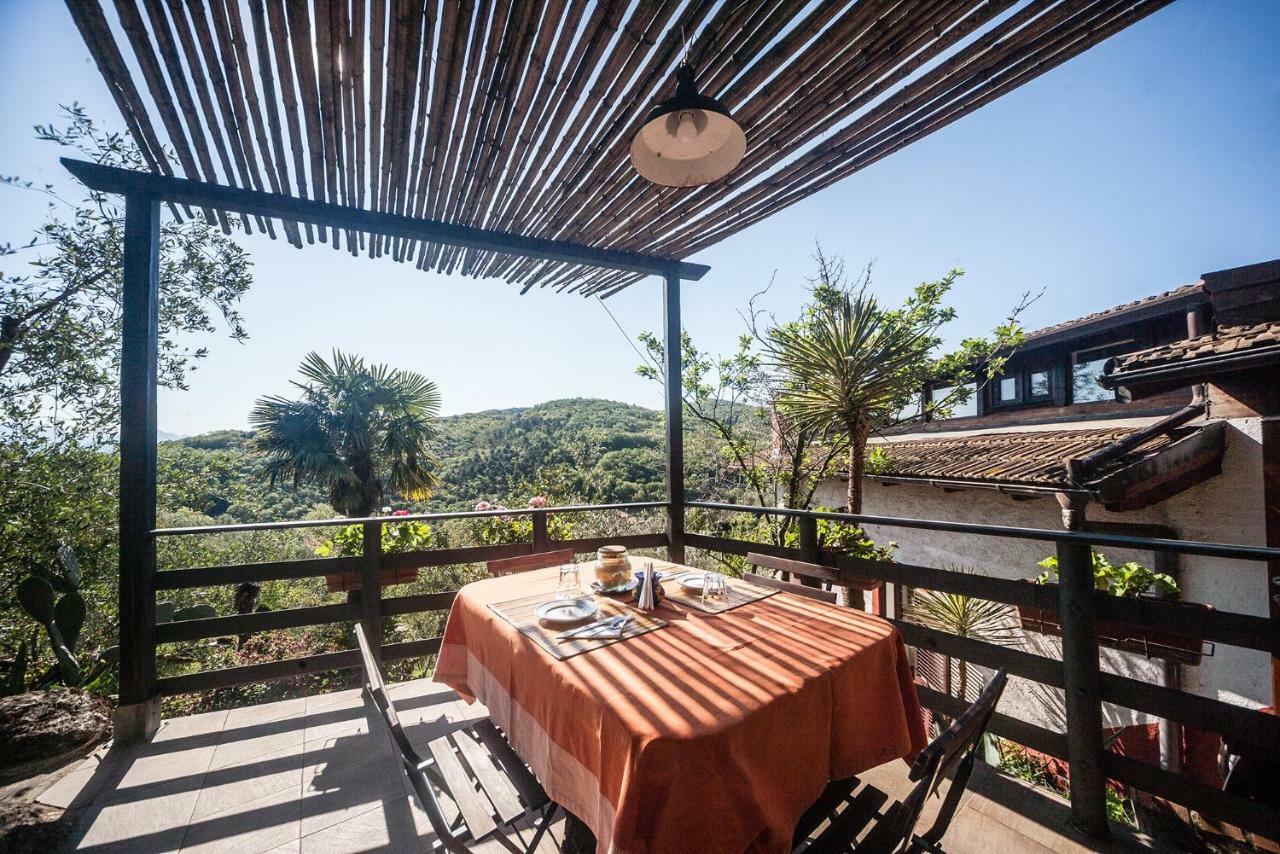 Bed and Breakfast La Fattoria Di Nonna Eugenia Леричі Екстер'єр фото